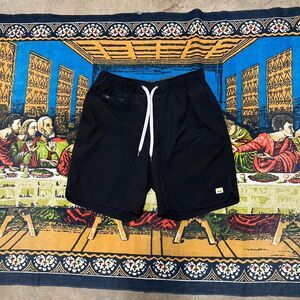 Vuori black banks shorts Size small Vuori v330 casual sportswear performance